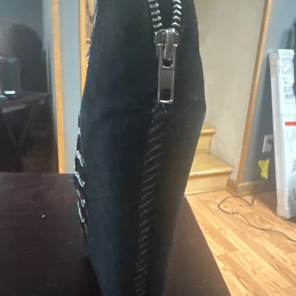 Rare Find!! - Picture 3 of 5